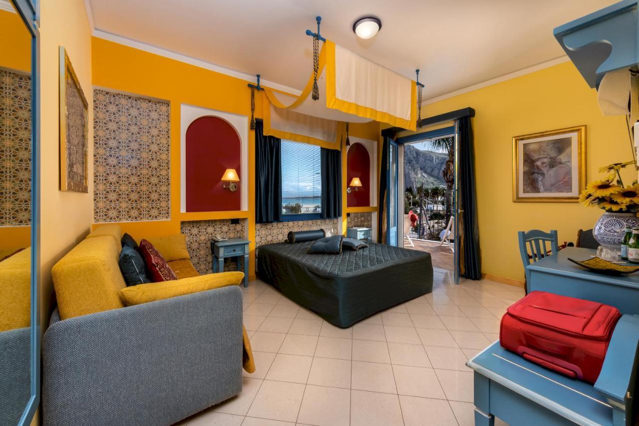 Hotel Ristorante Mediterraneo Faro San Vito Lo Capo Bagian luar foto