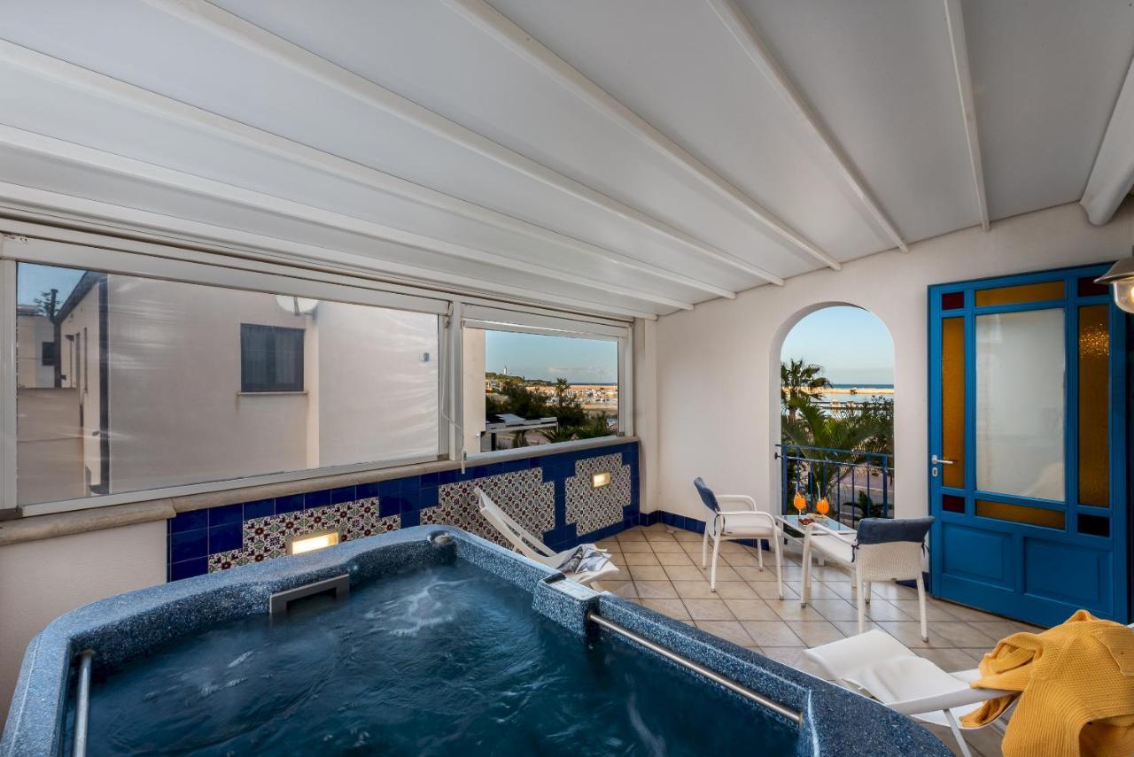 Hotel Ristorante Mediterraneo Faro San Vito Lo Capo Bagian luar foto
