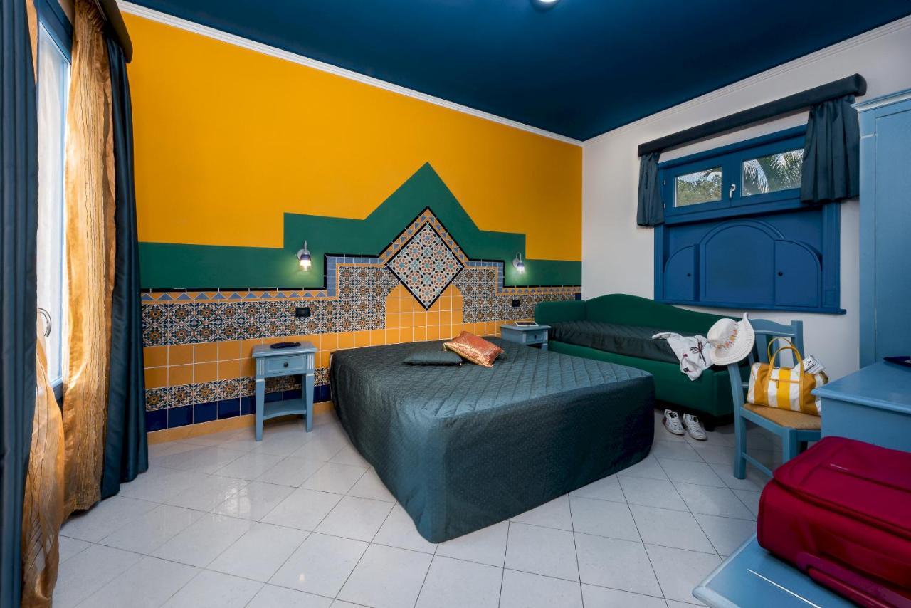 Hotel Ristorante Mediterraneo Faro San Vito Lo Capo Bagian luar foto