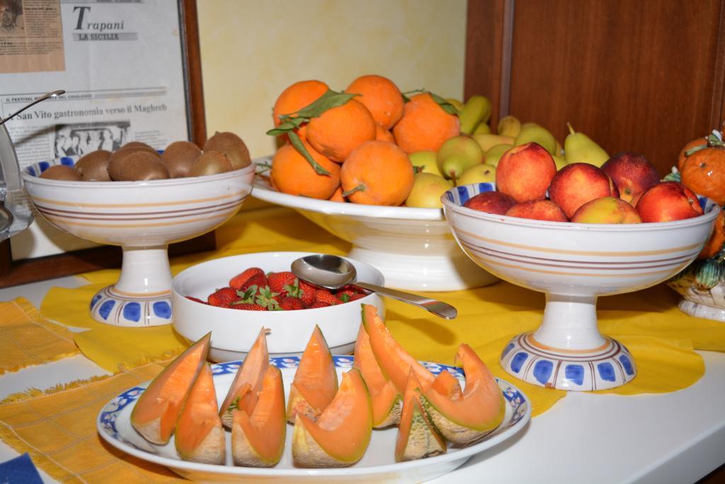 Hotel Ristorante Mediterraneo Faro San Vito Lo Capo Bagian luar foto