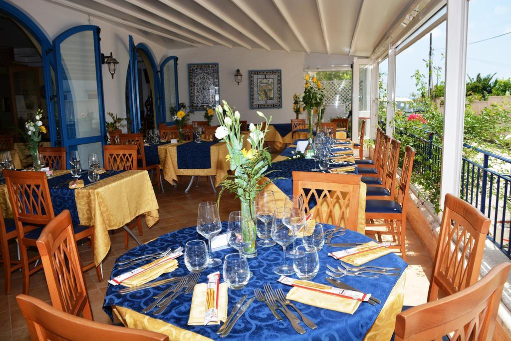 Hotel Ristorante Mediterraneo Faro San Vito Lo Capo Bagian luar foto