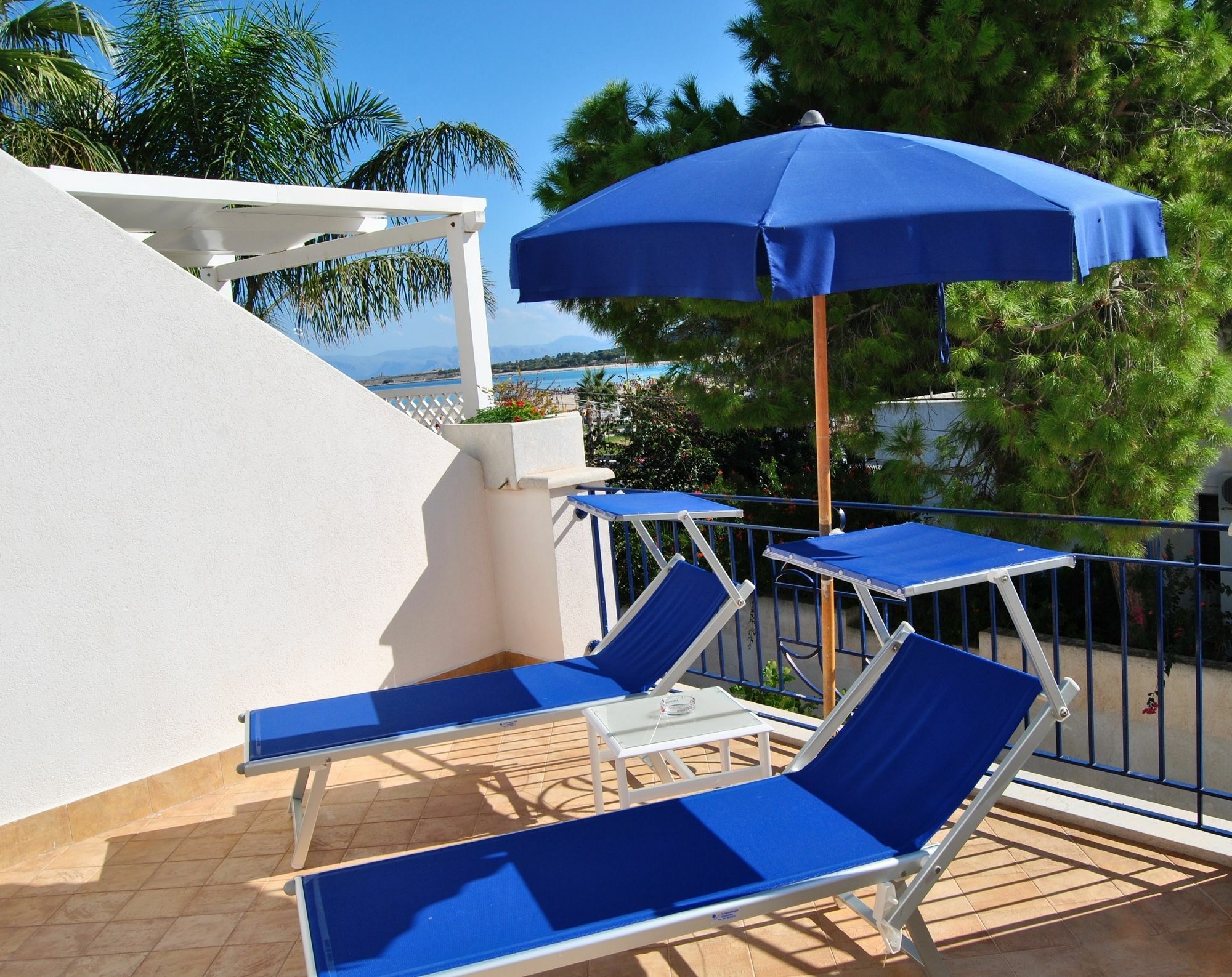 Hotel Ristorante Mediterraneo Faro San Vito Lo Capo Bagian luar foto